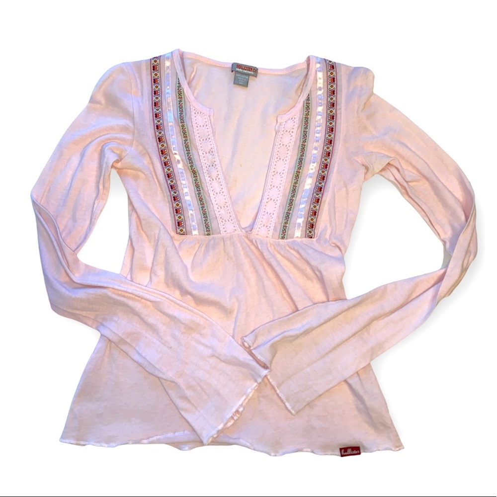 Hollister Y2K Embroidered empire waist bell sleeve baby pines long sleeve shirt